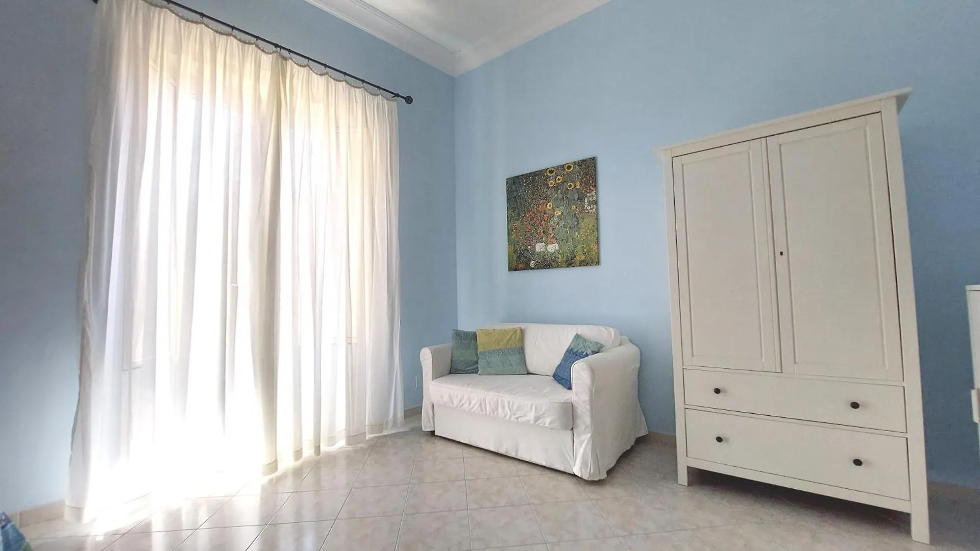 Dede Apartments Trapani 0*,  Italia